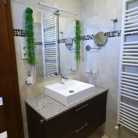 Oda ve Kahvaltı Madison Lux