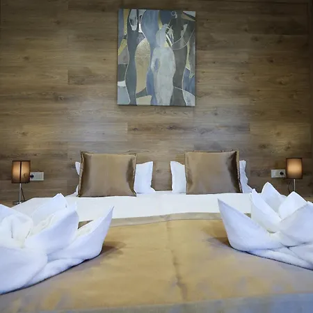 Madison Lux Bed & Breakfast Kisvarda
